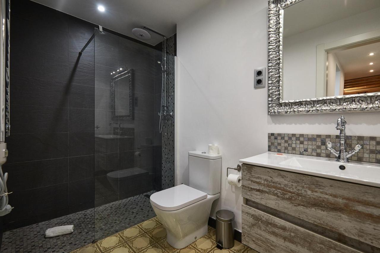 Bbarcelona Duplex Poble Sec Apartment Bagian luar foto