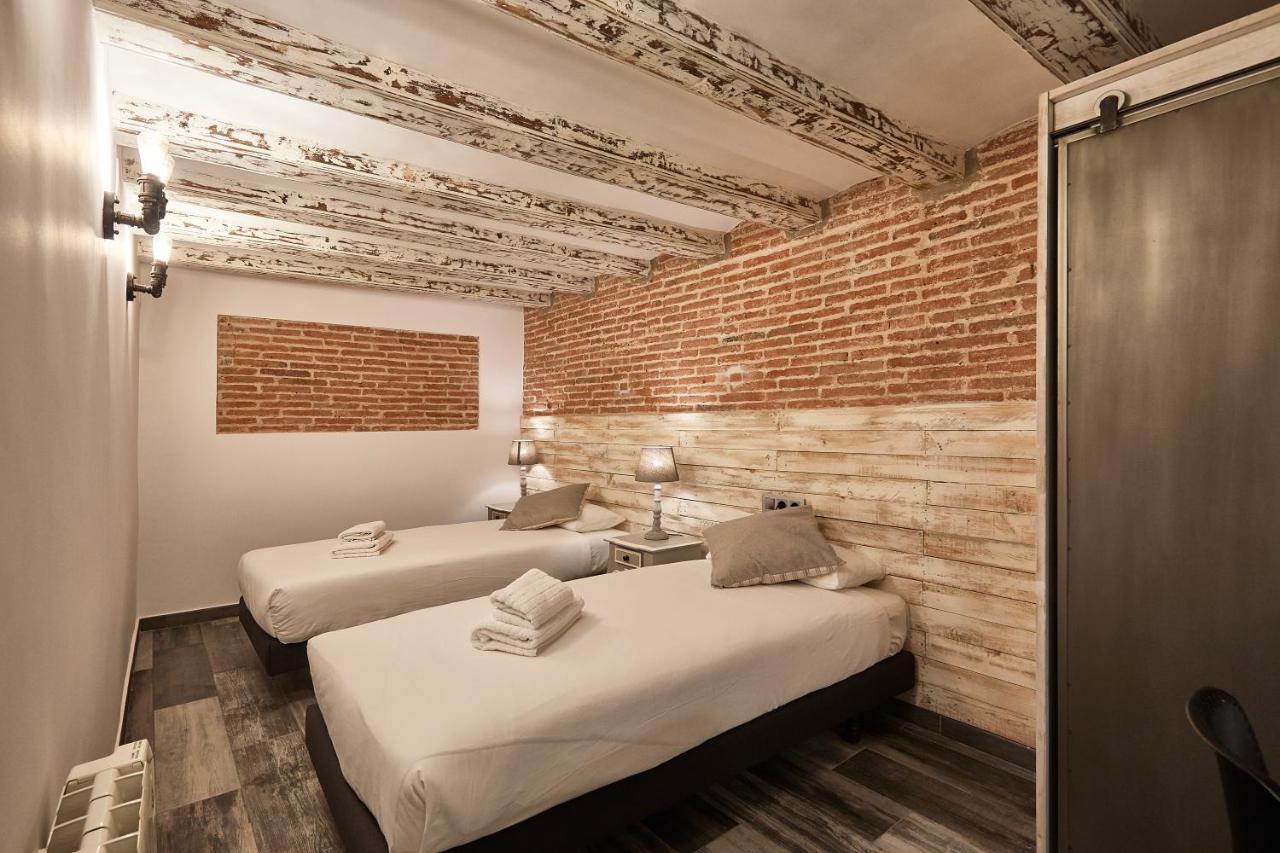 Bbarcelona Duplex Poble Sec Apartment Bagian luar foto